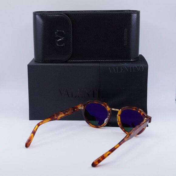 Valentino V-ESSENTIAL-IV VLS-132C Round Sunglasses - Havana\Green - Picture 6 of 11